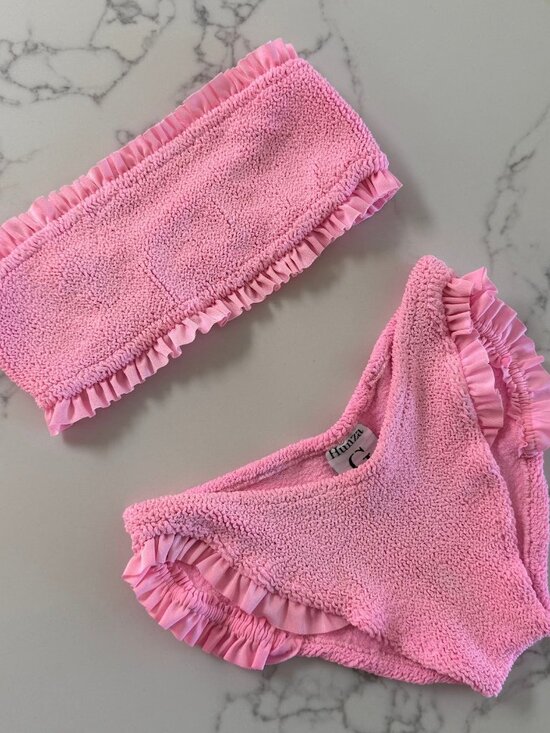Hunza G Other - Hunza G Tracey Frill Bikini SET - Bubblegum Pink - One Size